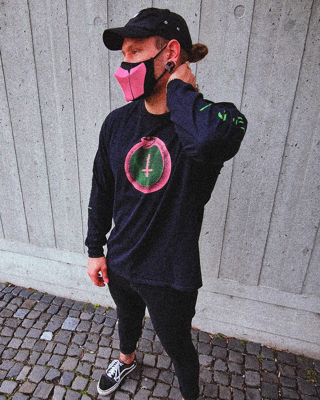 CULT APPAREL // Longsleeve Ouroboros